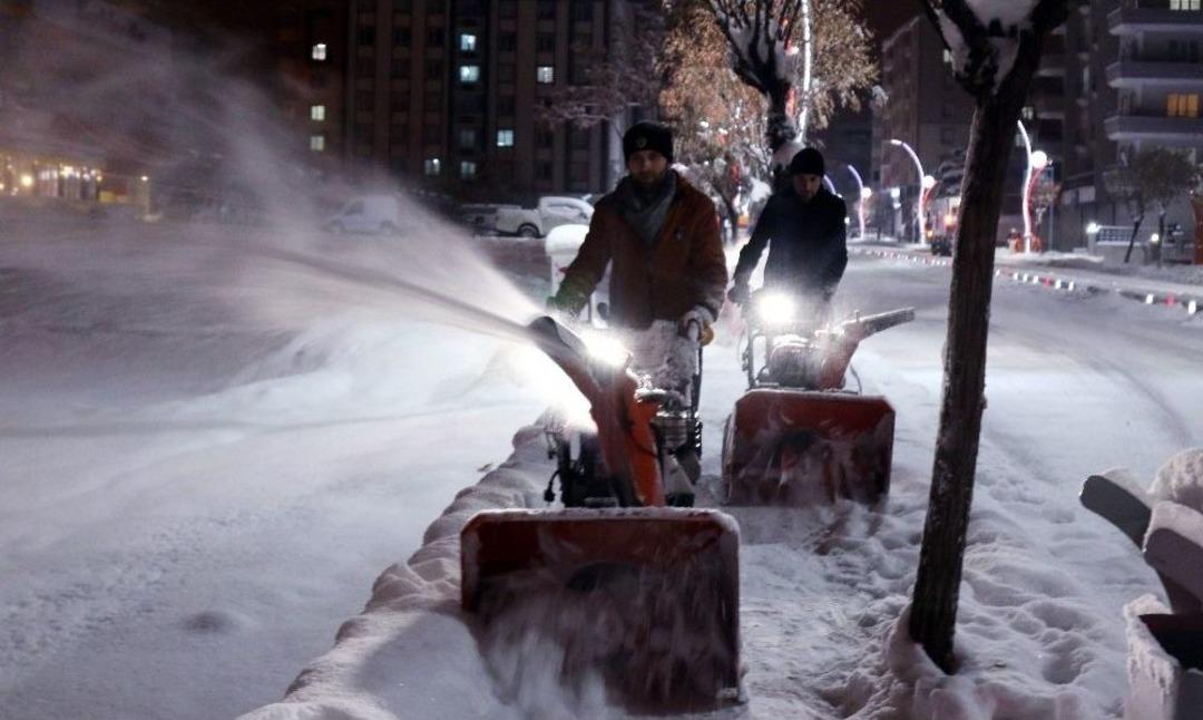 Van&rsquo;da Karla M&uuml;cadele &Ccedil;alışması