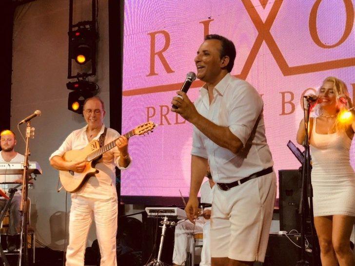 Sinan Erkoç Konserinde Rafet El Roman Sürprizi G5