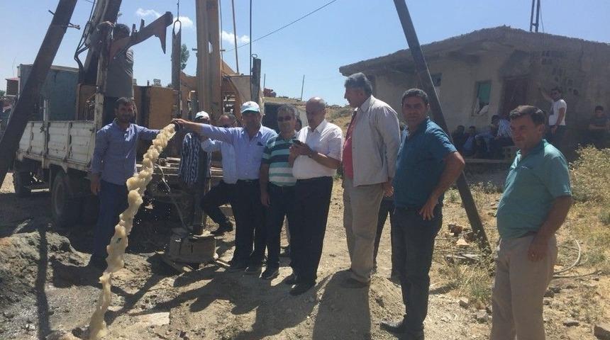 Tatvan’da Çekmece Köyünün İçme Suyu Sorunu Çözüldü