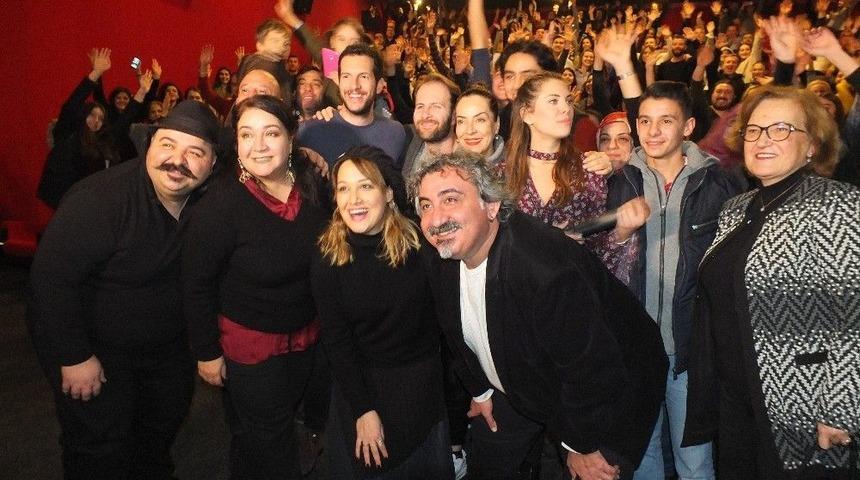 Bandırma&rsquo;da Gupse &Ouml;zay İzdihamı