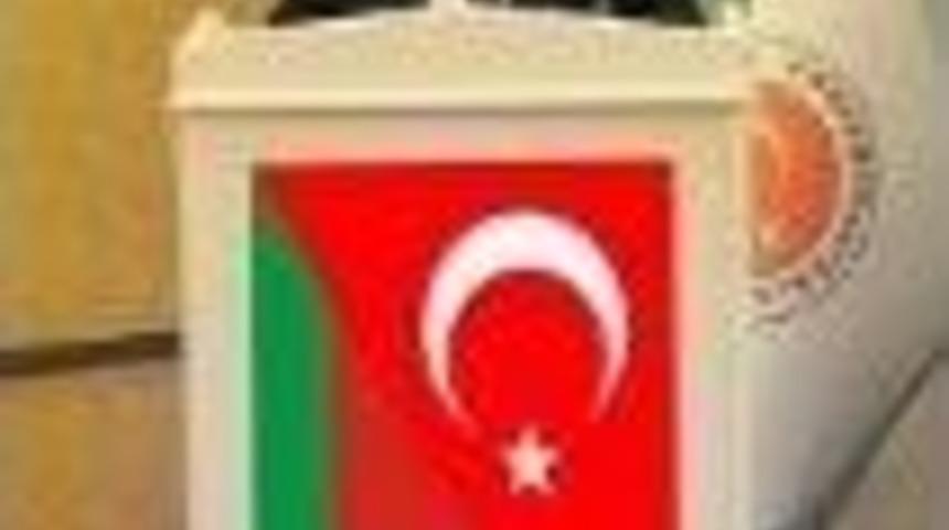 G&uuml;rel&rsquo;den Papa&rsquo;ya Sınır Cevabı