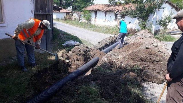 İnönü Belediyesi Üst Yapı Çalışmalarına Devam Ediyor