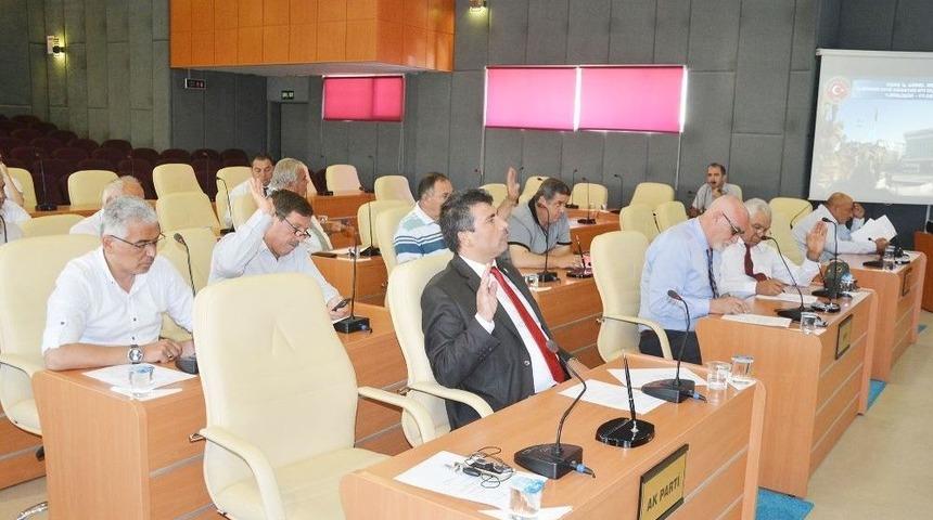 K&uuml;tahya K&uuml;lt&uuml;r Varlıklarını Koruma Y&uuml;ksek Kurulu&rsquo;nun Verdiği Karar Uşak İl Genel Meclisinin En &Ccedil;ok Konuşulan G&uuml;ndemi Oldu