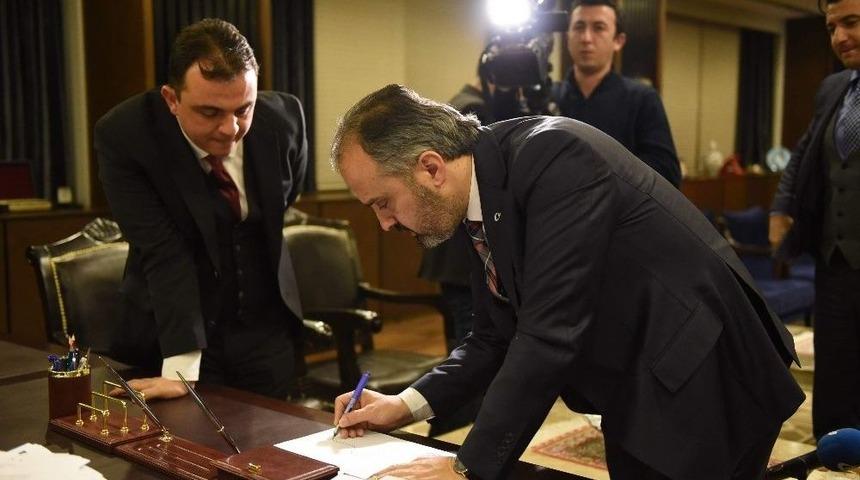 (&ouml;zel Haber) Cumhurbaşkanı Erdoğan&rsquo;a Başkan Aktaş&rsquo;tan &Ccedil;ok &Ouml;zel Dosya...