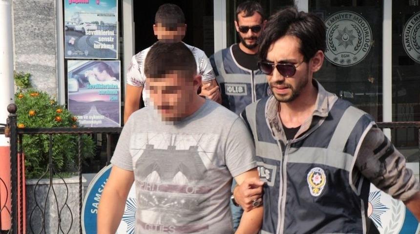 Yolu Trafiğe Kapatarak Drift Yapan 3 Kişi G&ouml;zaltına Alındı