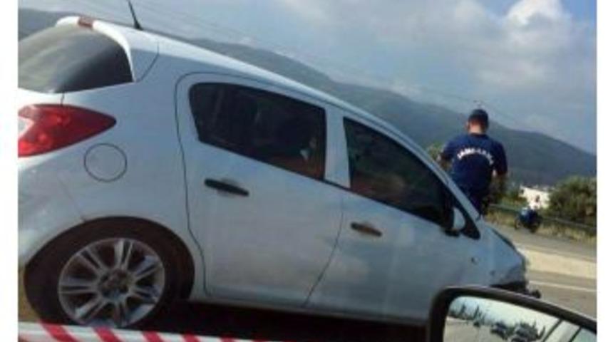 Otomobille &Ccedil;arpışan Motosikletli Hayatını Kaybetti