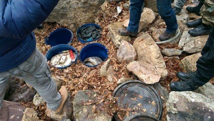 Hakkari’de Tuzaklanmış Bir Araç İmha Edildi G5