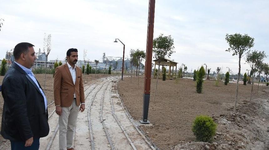 Tarsus&rsquo;ta Parklara Bakım Ve Yenileme &Ccedil;alışması