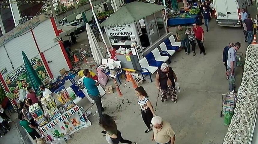 Burdur&rsquo;da Taciz Ş&uuml;phelisine Lin&ccedil; Girişimi