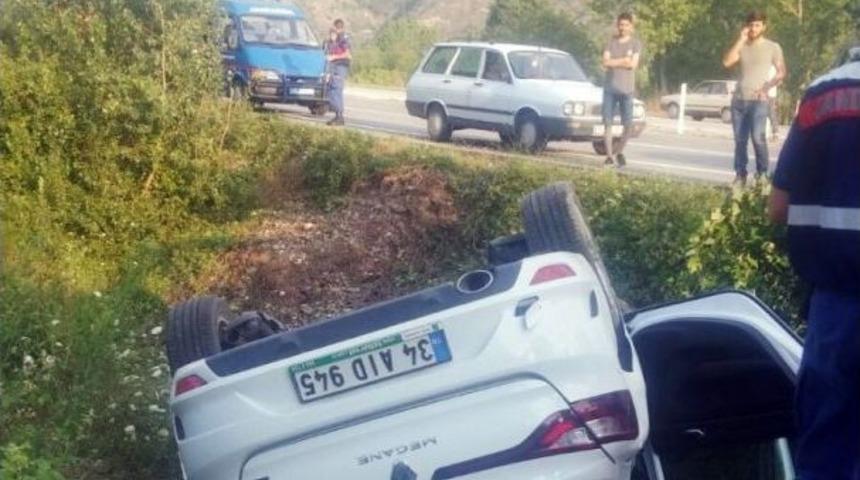 Safranbolu&rsquo;da Otomobil Devrildi: 4 Yaralı