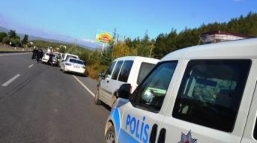 Cezaevinde Doktoru Bıçaklayıp Kaçan Mahkum Her Yerde Aranıyor