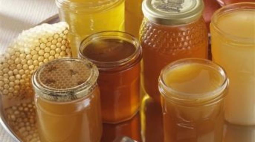 "koyu Renkli Ballar Daha Az Şekerlenir"