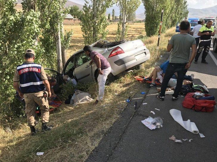 Trafik Kazası Sonrası Can Pazarı: 2 Ölü, 3 Yaralı G4
