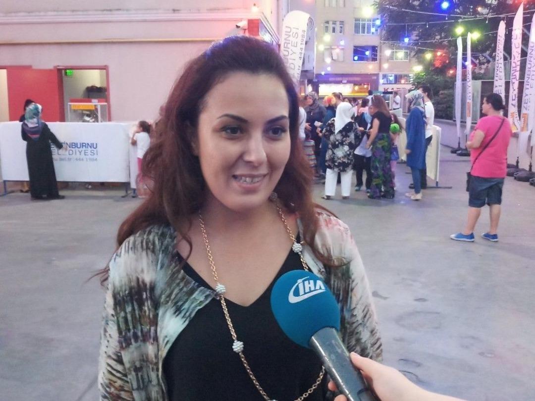 A&ccedil;ıkhava Sineması Geleneği Zeytinburnu&rsquo;nda Yeniden Canlandırıldı