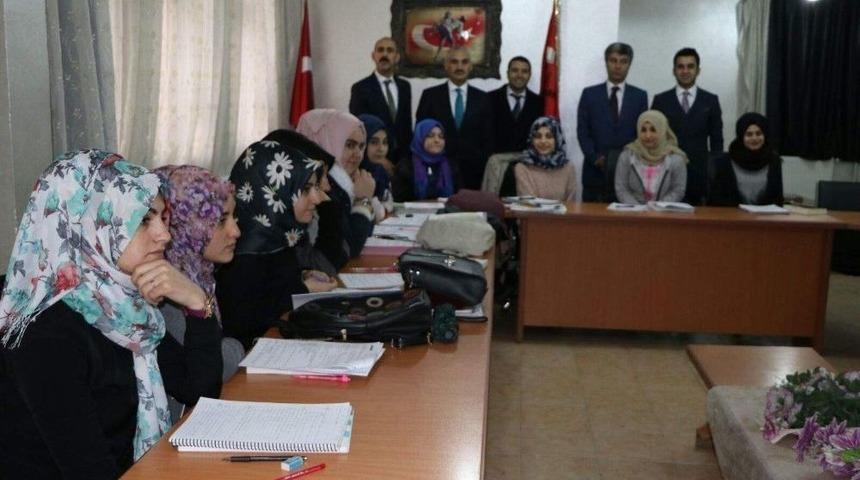 Pervarili Vatandaşlardan Kurslara İlgi