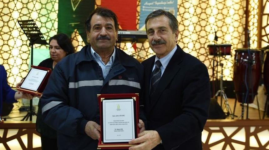 Tepebaşı Belediyesinden Emekliye Ayrılan 288 Personel İ&ccedil;in Veda Yemeği