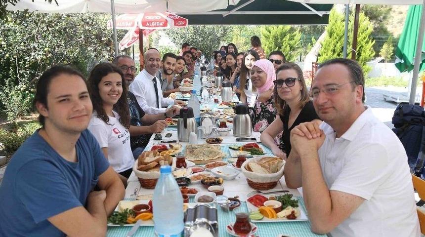 K&ouml;y Kahvaltısının Yeni Adresi Sancaklı