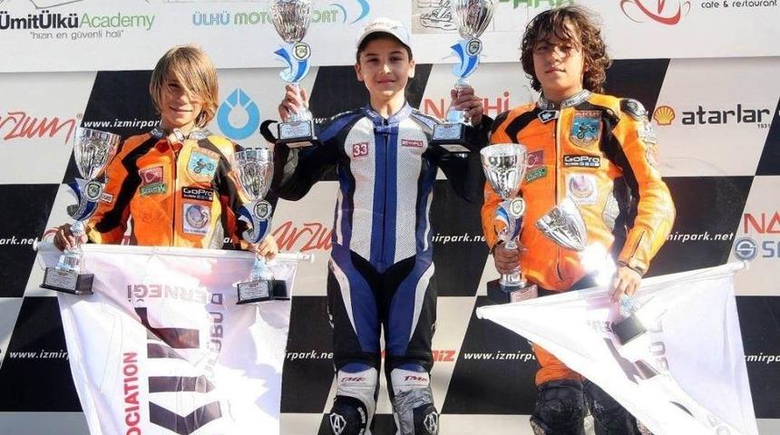 Kuzen Sofuoğlu&rsquo;na Kuba Motor Desteği