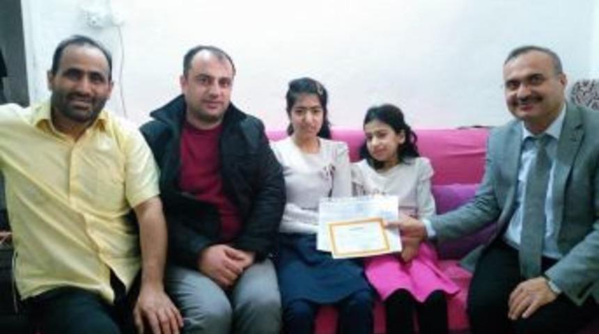 Erken Gelen Karne Sevinci