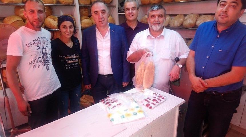 Simav&rsquo;da &rsquo;askıda Ekmek&rsquo; Projesi