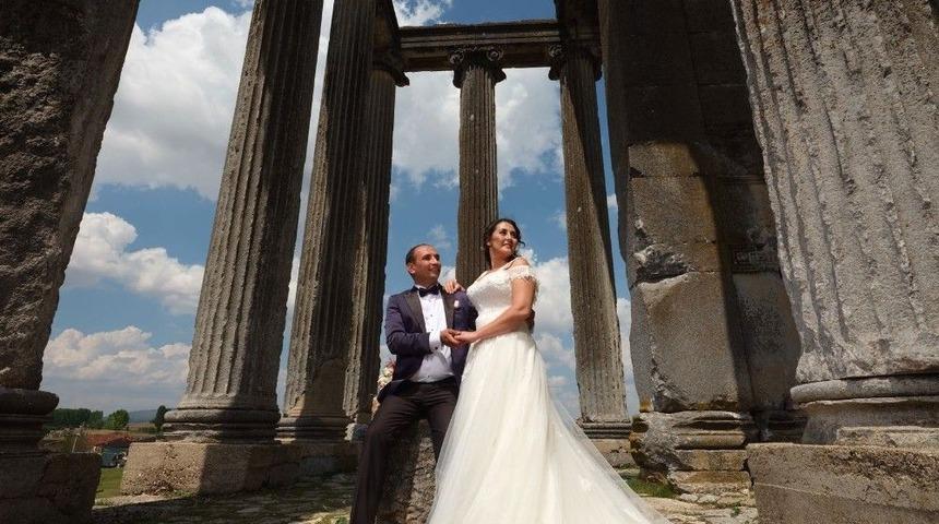 Aizonai Antik Kenti, Doğal Fotoğraf Stüdyosu Oldu