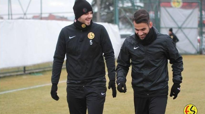 Eskişehirspor&rsquo;da Moraller Yerinde