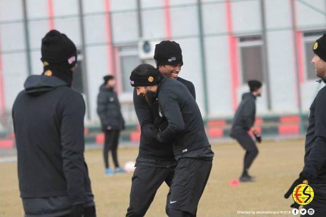 Eskişehirspor&rsquo;da Moraller Yerinde 2