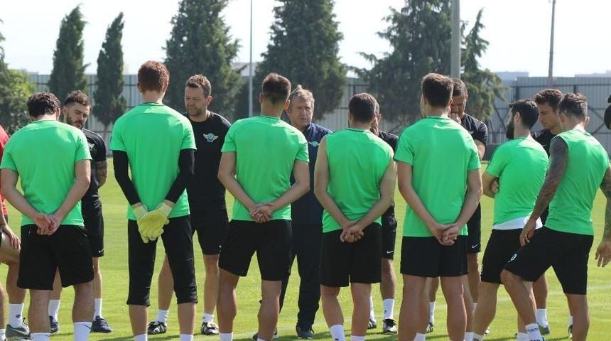 Akhisar Belediyespor&rsquo;da S&uuml;per Kupa Ma&ccedil;ı Hazırlıkları