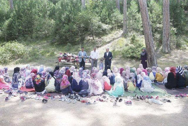 Kütahya Belediyesi’nden Yaz Kur’an Kursu Öğrencilerine Piknik