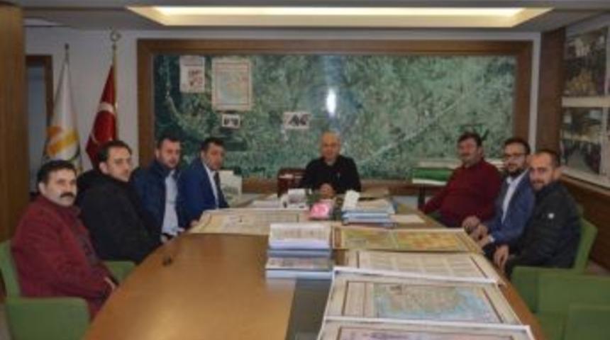 Gediz Belediye Başkanı Saraoğlu: İl&ccedil;e Esnafının Her Zaman Yanındayız