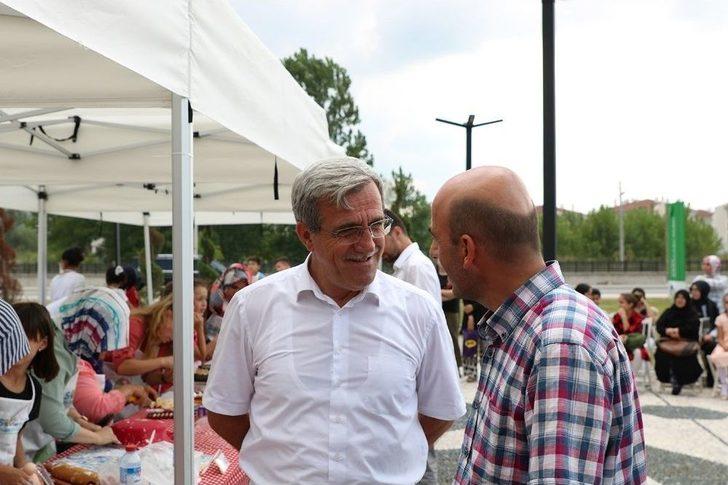 En Renkli Pastalar Akyazı Sgm’de Yapıldı G3