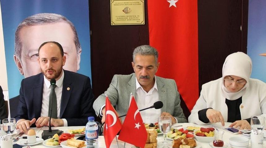 Ak Parti Gen&ccedil;lik Kolları Genel Başkanı &Ouml;zg&uuml;m&uuml;ş: "abd Yaptırımının Bizce Hi&ccedil;bir Anlamı Yoktur&rdquo;
