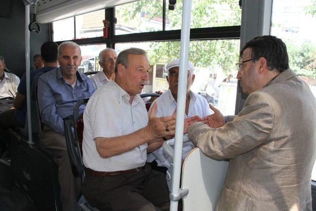 Başkan Türkmenoğlu, Halk Otobüslerinde Vatandaşların Sıkıntılarını Dinledi