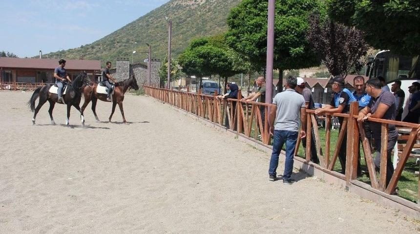 Kayseri Emniyetinden Bilimsel Eğitim &Ccedil;alışmalarına Destek