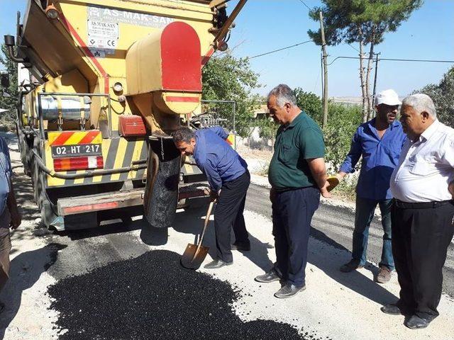 Köyler Asfalt Ve Parke Taşıyla Buluşuyor