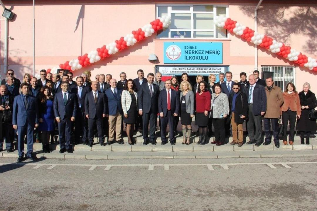 Milli Eğitim Bakan Yardımcısı Erdem: "hi&ccedil; &Ouml;dev Verilmemesini Arzu Ediyoruz"