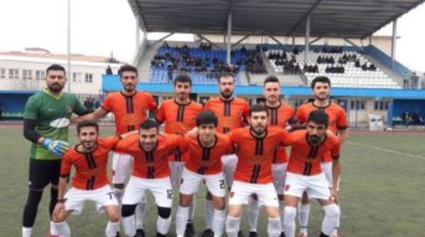 Kahta Diriliş Spor Yeni Sezon Hazırlıklarına Başlıyor