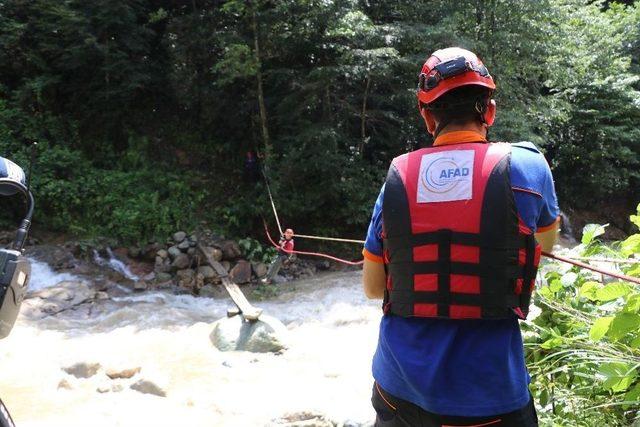 Rize’de Şiddetli Yağıştan En Fazla Etkilenen Muradiye Beldesi Havadan İşte Böyle Görüntülendi