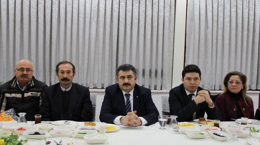 Chp Teşkilatları Gazetecilerle Buluştu