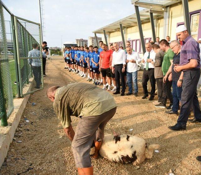 Altınordu Belediyespor Yeni Sezonu Dualarla Açtı