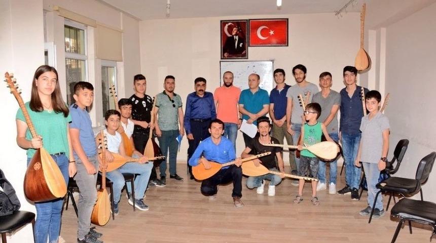 K&uuml;lt&uuml;r Ve Sanat Kurslarına B&uuml;y&uuml;k İlgi