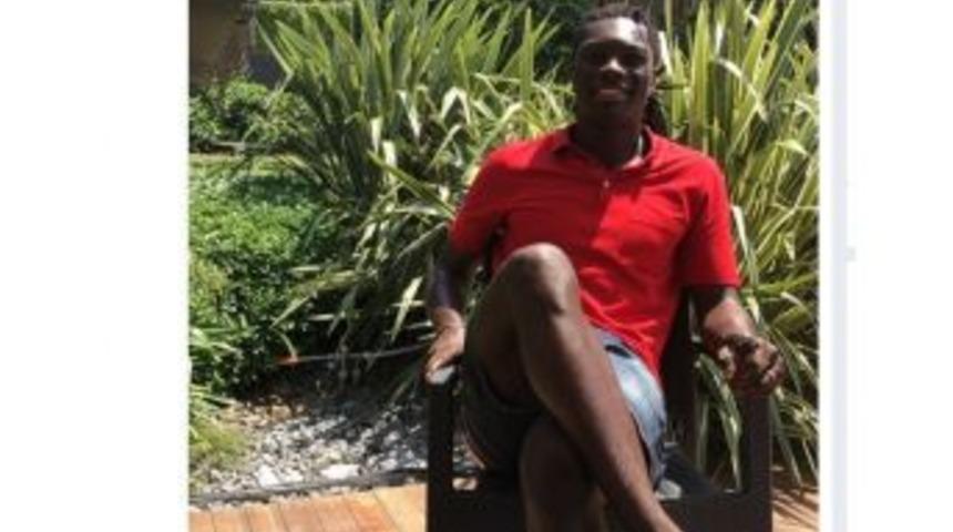 Bafetimbi Gomis: "bu Ülkede Olduğum Her Gün İçin Çok Mutluyum"