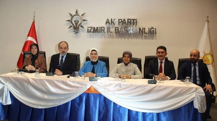 Ravza Kavakçı Kan: "artık Saçma Sapan Ayrımcılıklar Geride Kaldı"