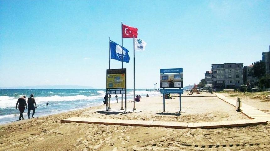 Mavi Bayraklı Sahiller B&ouml;lge Ekonomisini Canlandırdı