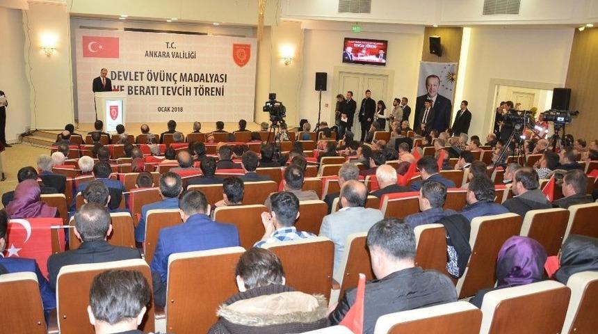 Şehit Yakınları Ve Gazilere Devlet &Ouml;v&uuml;n&ccedil; Madalyası Verildi