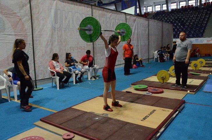 Ordu’da Halter Şampiyonası G5