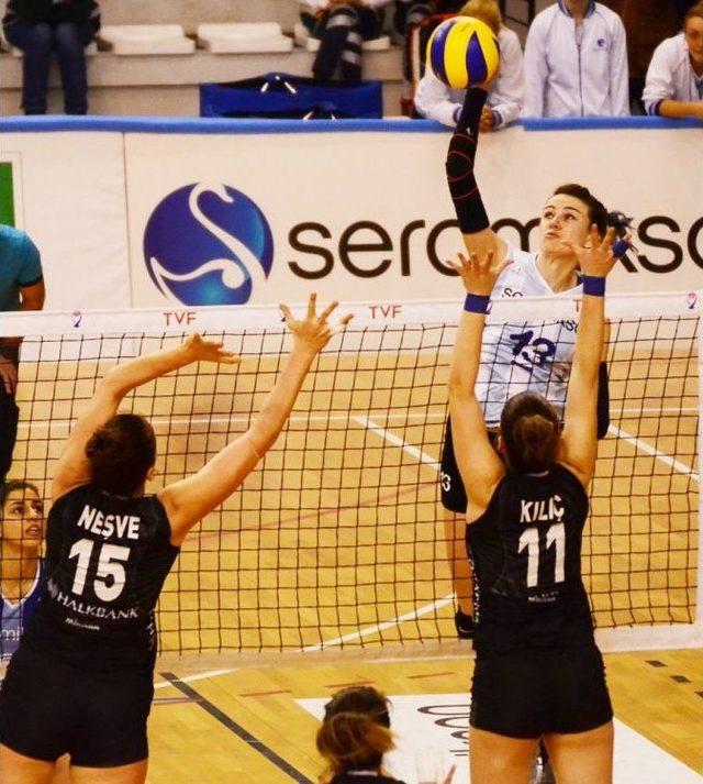 Vestel Venus Sultanlar Ligi: Seramiksan: 3 - Halkbank: 1