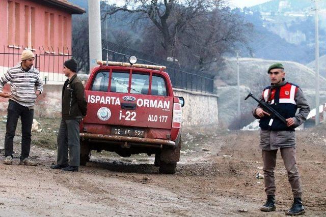 Isparta’da Düşen Askeri Uçağın Enkazındaki İncelemeler Sürüyor