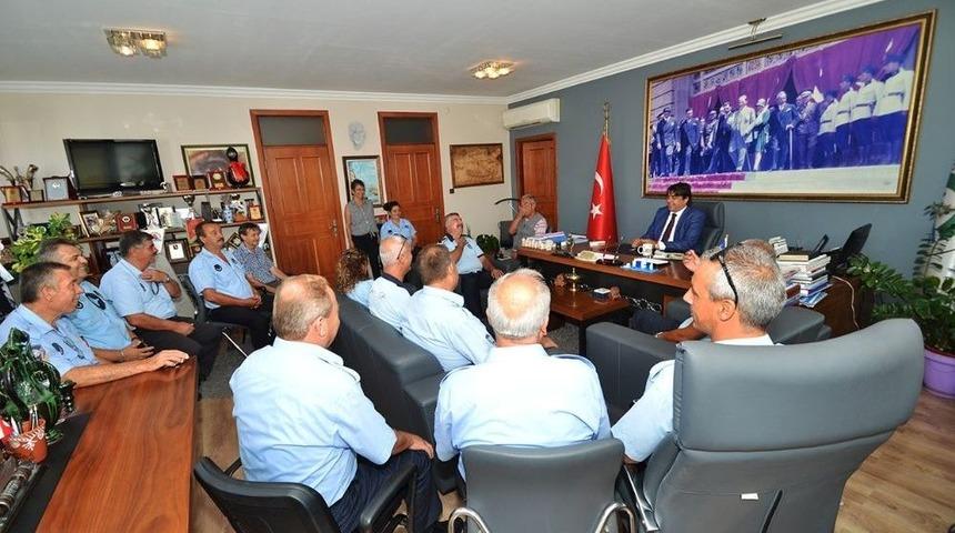 Başkan Demirağ: "zabıtamız Sadece İşgaliye, İşporta Gibi Sorunlarla Uğraşmıyor"