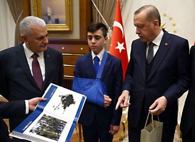 Cumhurbaşkanı Erdoğan, Filistin Direnişinin Simgesi Cuneydi’yi Kabul Etti